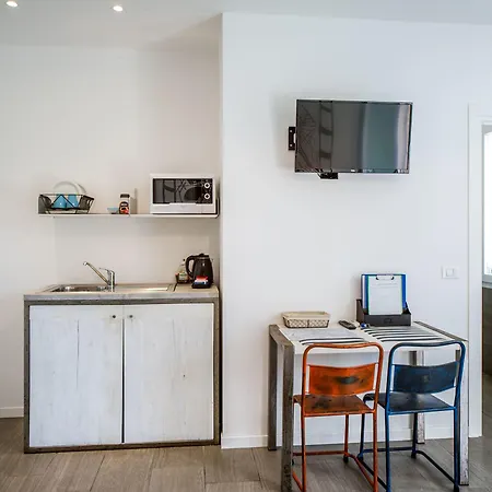 Locazione Turistica Duca D'aosta 31 招待所 梅斯特雷