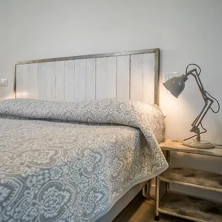 بيت ضيافة Locazione Turistica Duca D'aosta 31