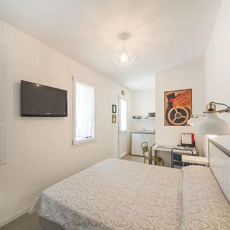 Locazione Turistica Duca D'aosta 31 בית הארחה מסטרה